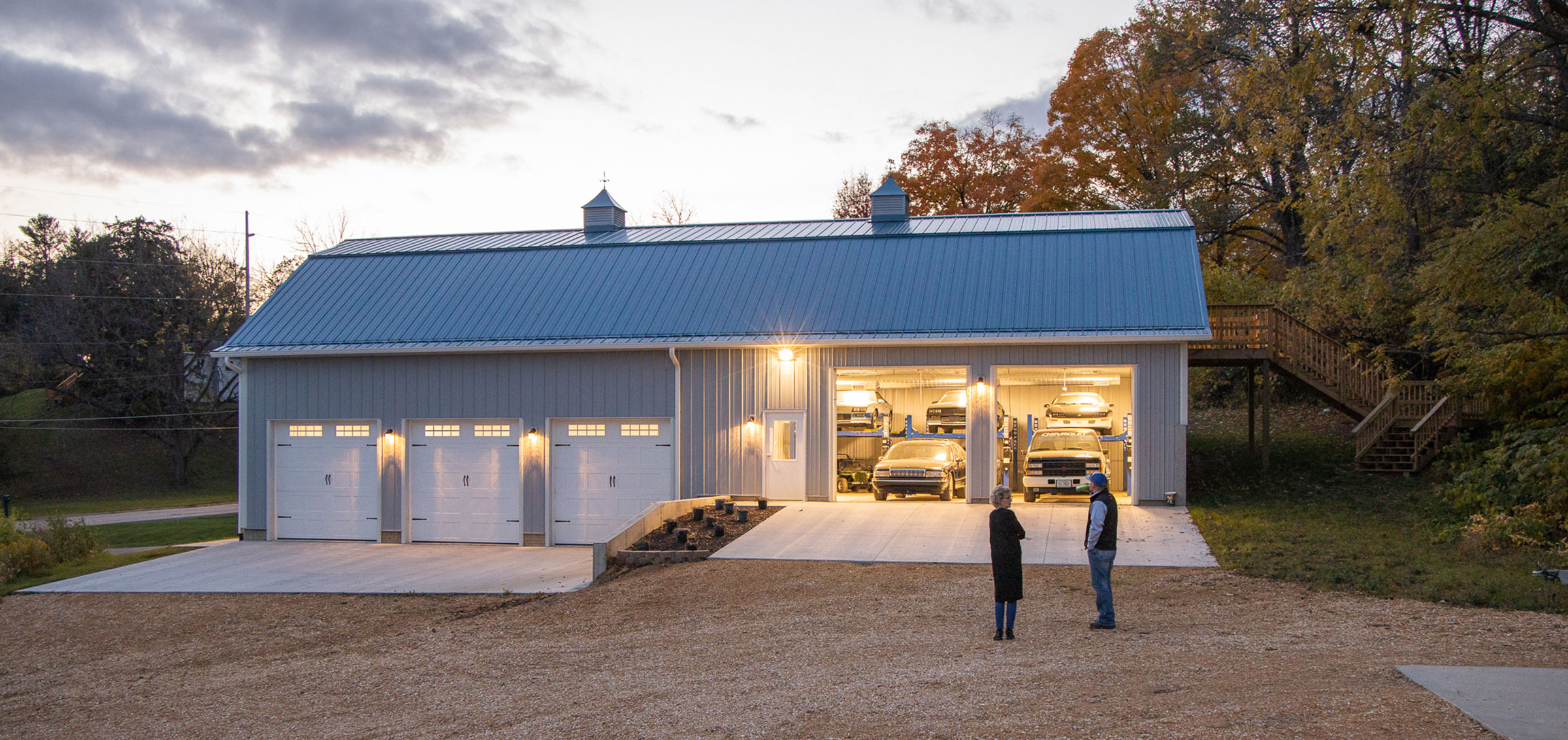 Suburban Pole Barn Garage